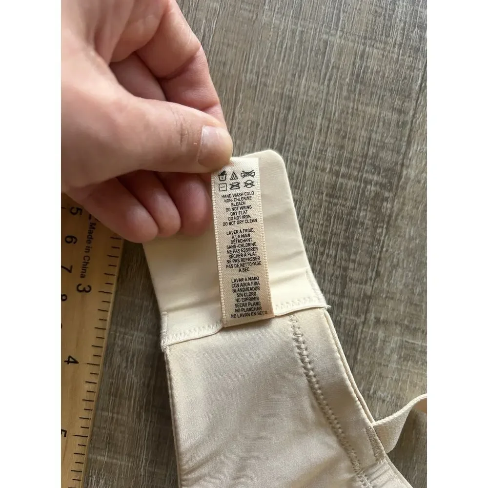 Skims Plunge Bra 38H Nude Beige Seamless Wireless T Shirt Bra EUC - Picture 3 of 8